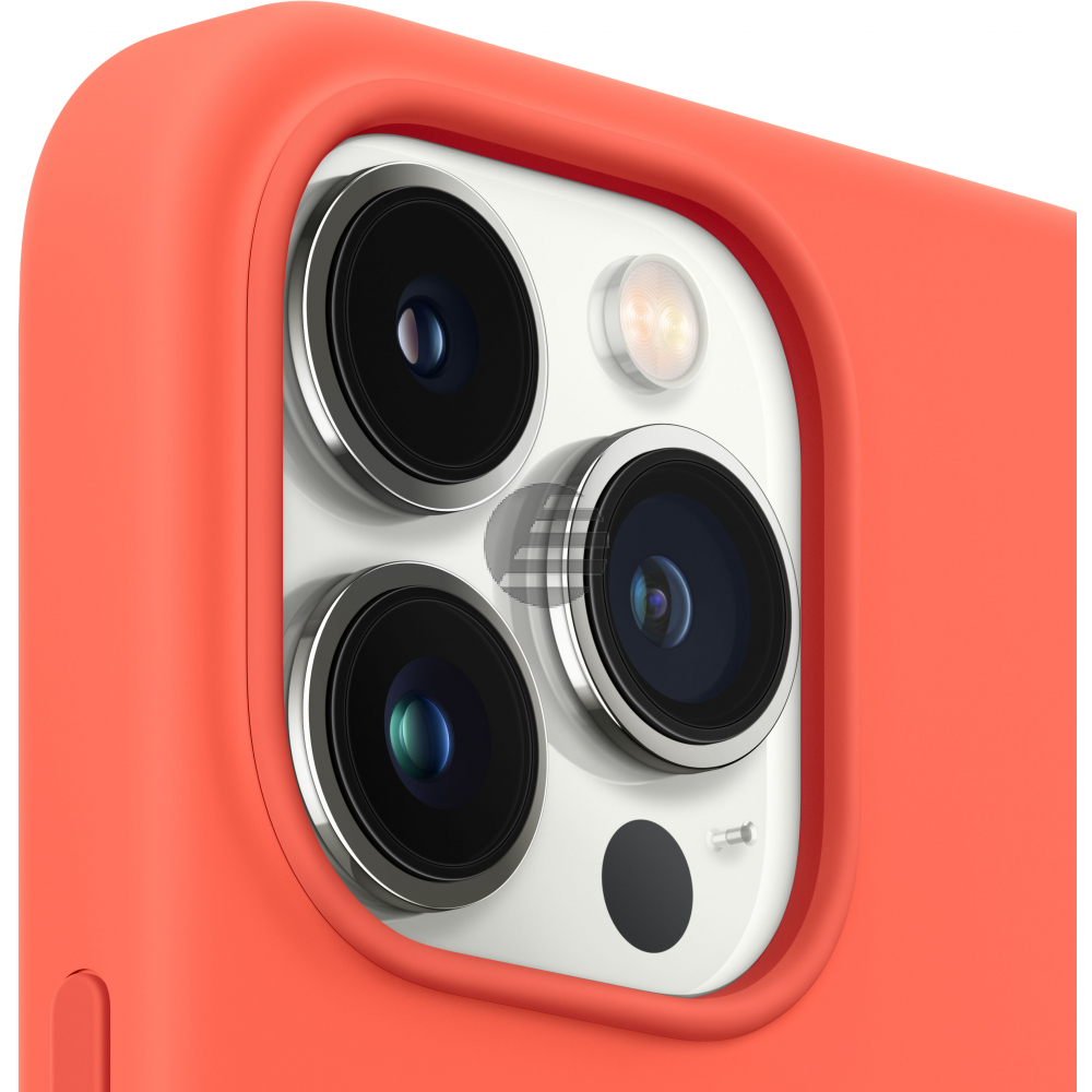 Apple iPhone 13 Pro Max Silicone Case mit MagSafe nektarine